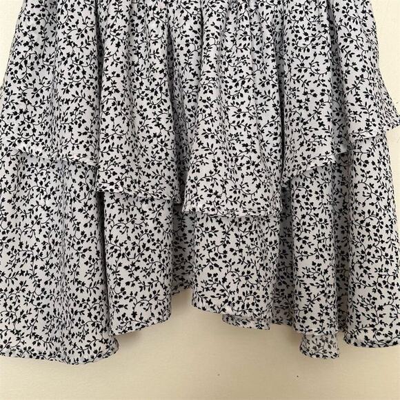 ZAFUL White Black Flounce Smocked Floral Skirt‎ A-line Layered Women's Size 6 - Picture 5 of 10